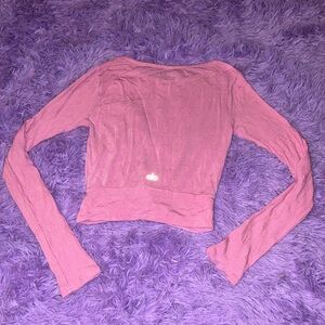 Alo pink long sleeve cropped shirt ribbed